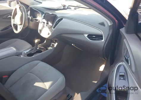 2019 Chevrolet Malibu Lt z USA, uszkodzony, nr VIN 1G1ZD5ST7KF137249